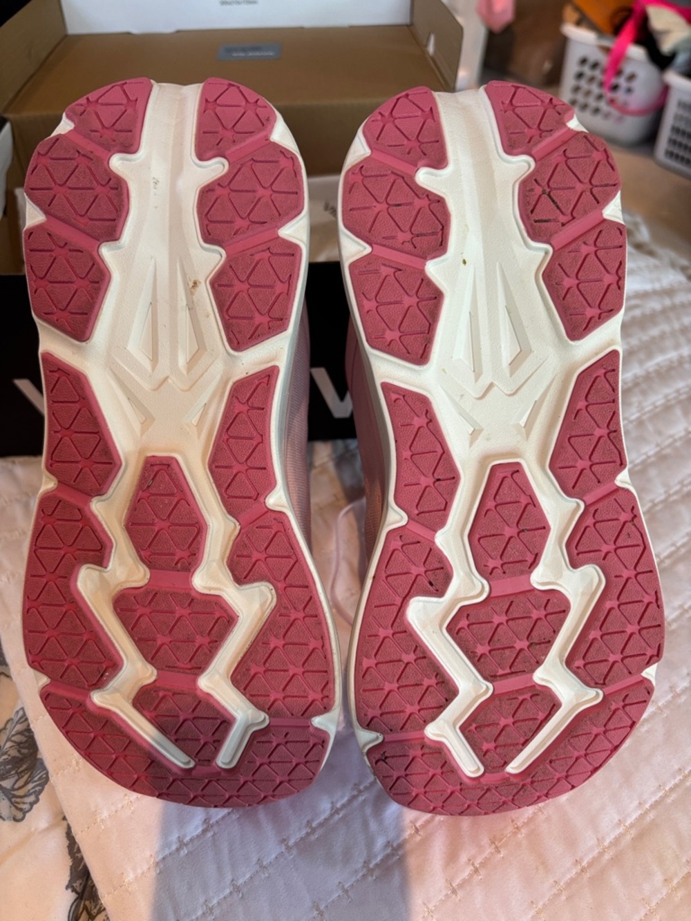 Vilanva Women's Pink Athletic Running Sneakers - Picture 7 of 7